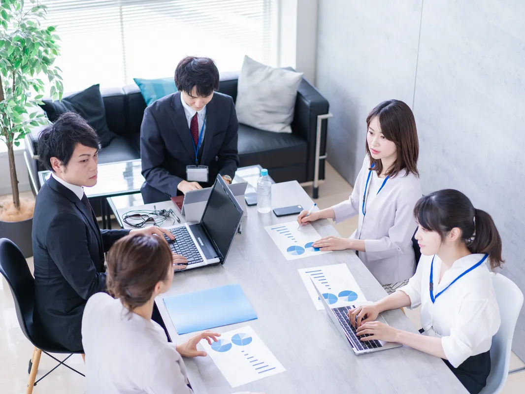 業種特化の
専門知識